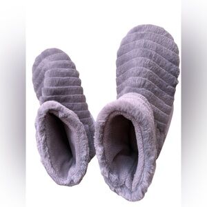 Bootie Slippers Faux Fur adult Unisex,  pair of gray faux fur bootie slipper